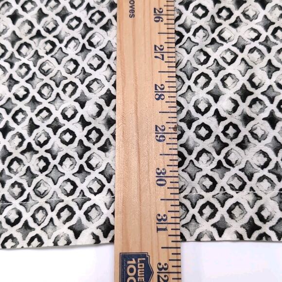 Tommy Bahama Button Up Shirt Mens L Cream Gray Geometric Viscose Short Sleeve - Picture 14 of 14